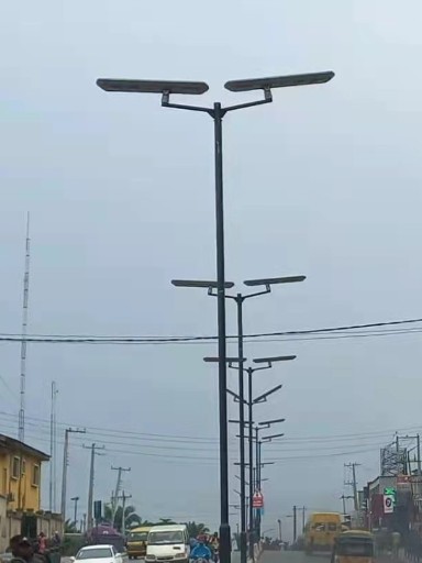 零電費(fèi)照明革命：太陽能路燈25年長效守護(hù)城鄉(xiāng)道路
